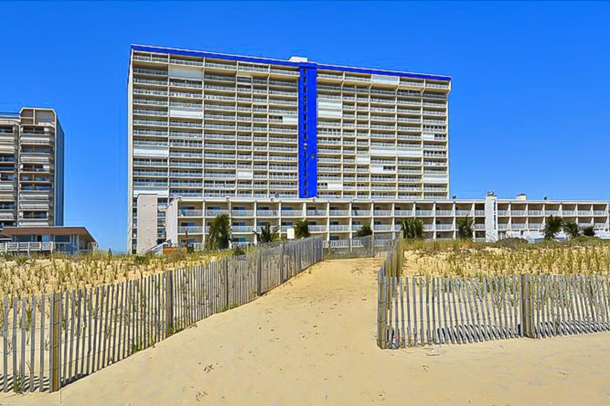 Carousel Condos II Ocean City Room photo