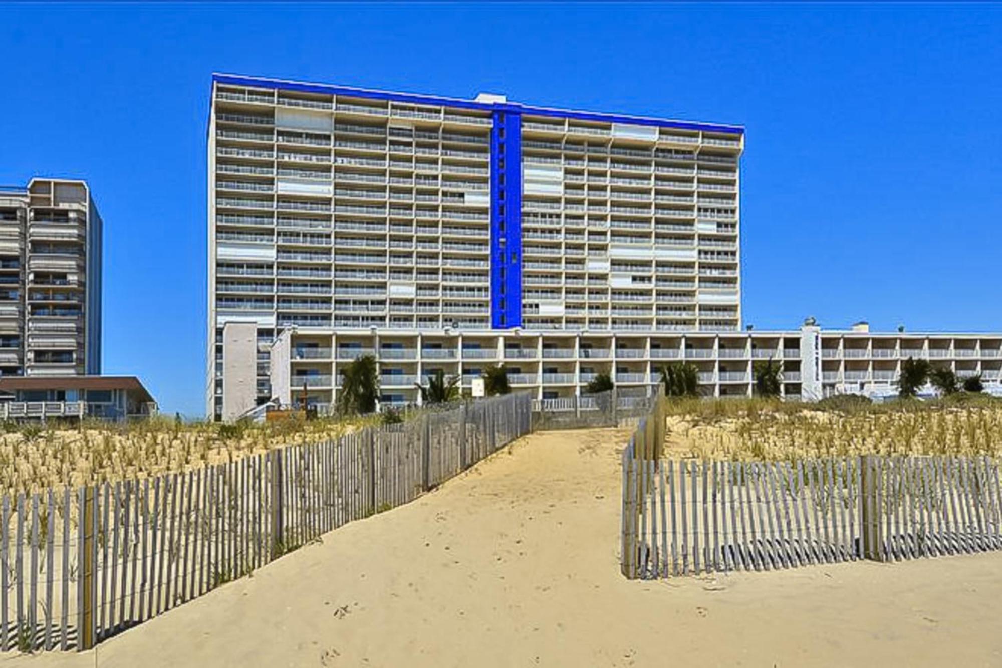 Carousel Condos II Ocean City Room photo